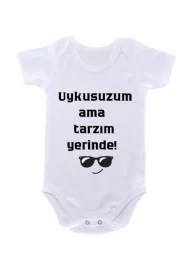 Tarzım Yerinde Yazılı Bebek Zıbını