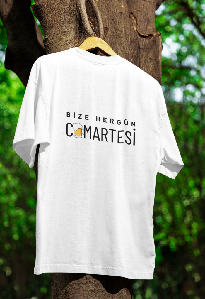 kisiye-ozel-cumartesi-oversize-tisort tişörtlance